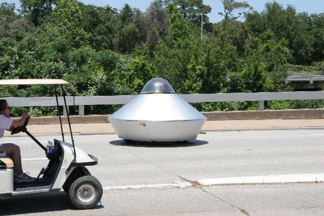2006_ArtCar_3_Parade 312 